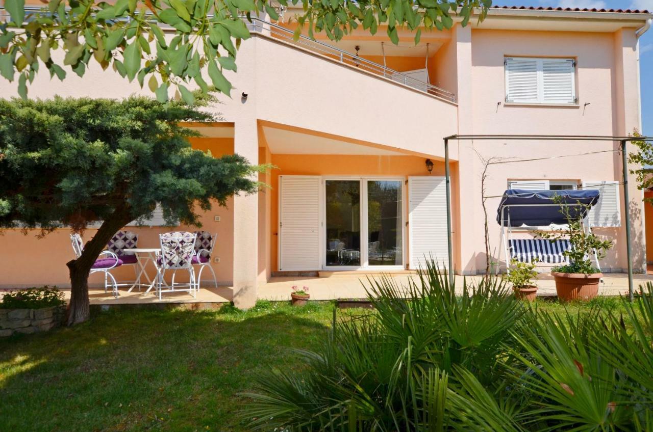 Villa Di Te Nema Pola Esterno foto
