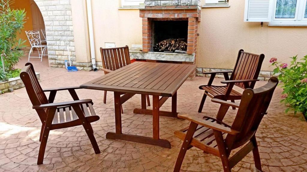 Villa Di Te Nema Pola Esterno foto